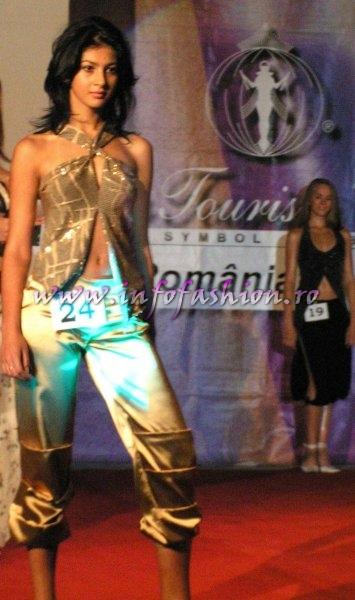 Alexandra_Petrescu la Miss Tourism World Romania 2005 Valea Prahovei Festival InfoFashion Platinum Ag