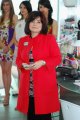 MICHELLE SPROAT - Art Director International OPI Hollywood SUA