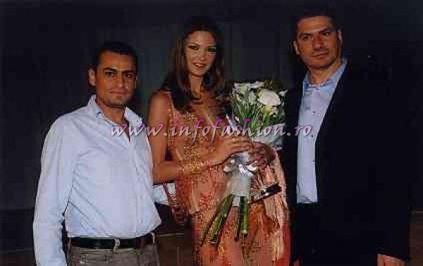 2003 Miss Young & Trendy in UAE Dubai, Winner Oksana Shcherbyna with Ahmed and international designer Walid Attallah /Romania Contestant- Maria Danciu