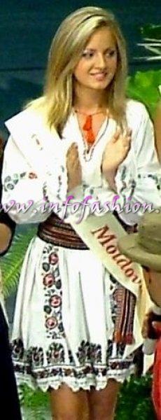 Polina Mitu la Miss Tourism Europe in Lithuania 2004