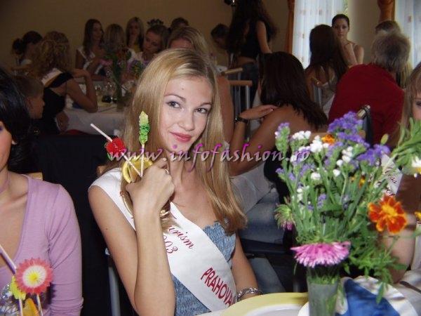 2003-Visit at Hotel Marami Sinaia - Miss Tourism Europe 