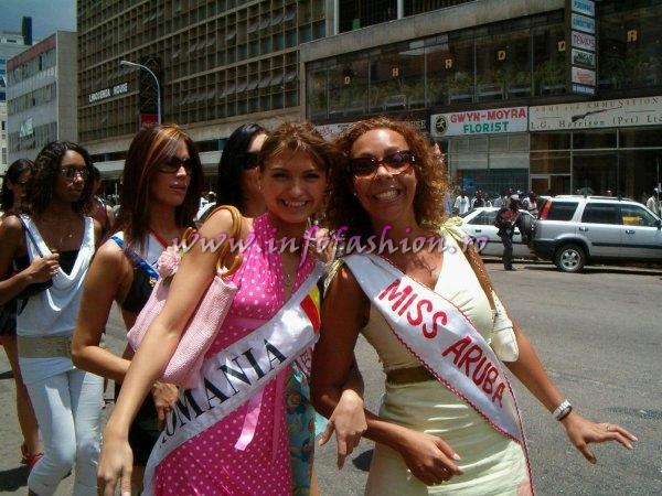 2005-Shopping Visit in Harare & Victoria Falls at Miss Tourism World Zimbabwe (Romania-Sorana Nita)