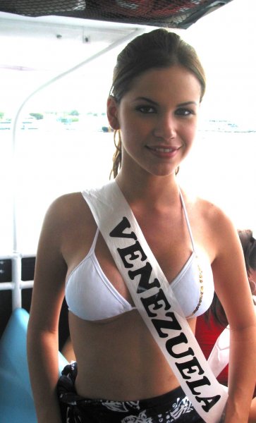 Venezuela- Karla Krupij Digna at Miss Intercontinental 2006 Bahamas