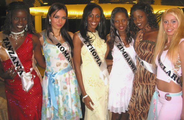 Group Photos at Miss Intercontinental - Wyndham Nassau Resort BAHAMAS 