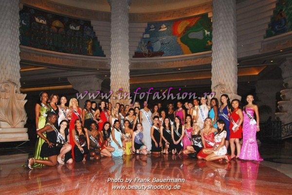 Group Photos at Miss Intercontinental - Wyndham Nassau Resort BAHAMAS (Photo:Frank Bauerman)