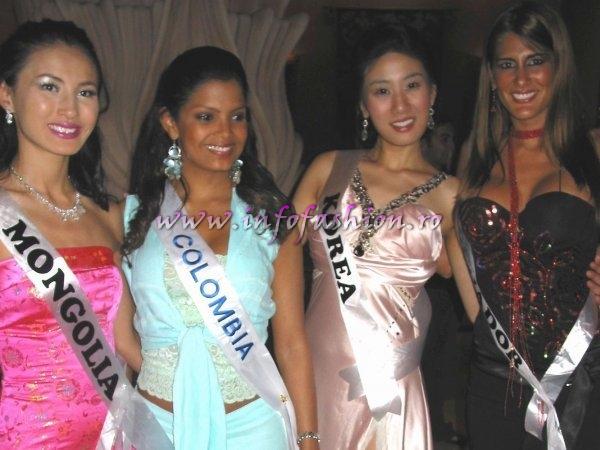Group Photos at Miss Intercontinental at Atlantis, Nassau-BAHAMAS 2006