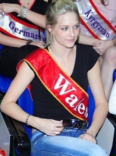 Wales-Jenny Wade at Miss Bikini World 2006 in Taiwan 