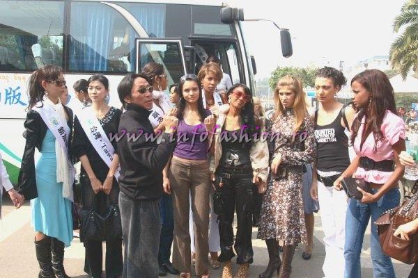 2007-Shopping tour in Xishuangbanna, China at Top Model of the World