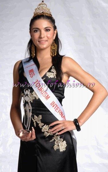 Florina Manea, castigatoarea titlului Miss Tourism International 2006 in China 