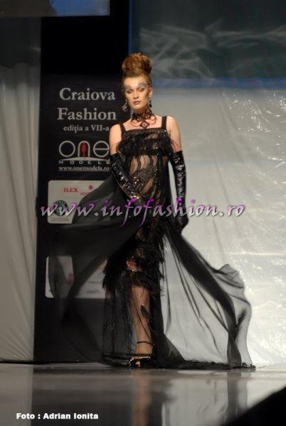 Catalin Botezatu Colectia rochii de seara 2008 la Festivalul de moda Craiova Fashion