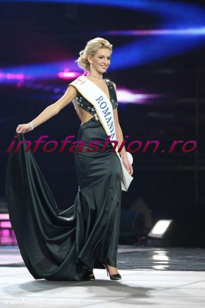 Maria Lia Bledea la Miss Intercontinental 2009 in Belarus, creatie designer Oana Seran, Arad