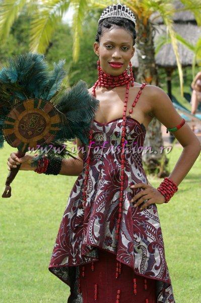 Nigeria at Miss Tourism World 2005 in Zimbabwe (Photo: Frank Thompson) 