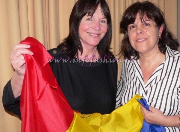 Felicitari Alexandra Stanescu pentru reprezentarea Romaniei la cea de-a 61-a editie MISS WORLD Londra 2011 (Julya Morley- Chairwoman and Camelia Seceleanu, 2009-2011 License Holder)