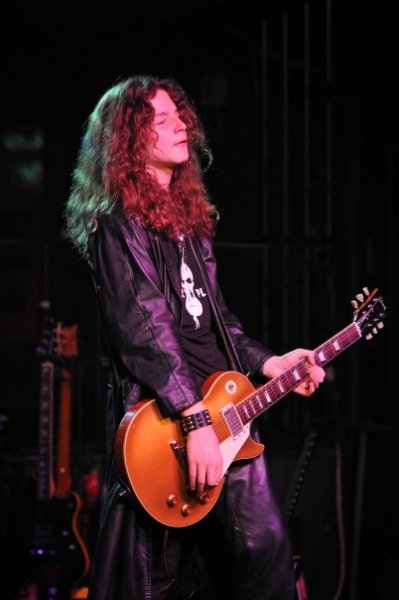 Guitar_Andrei Teodor Balasa Who`sWho_BP