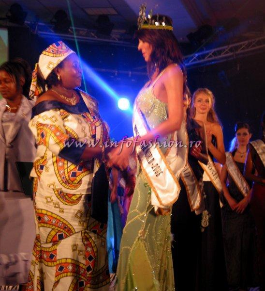 The New Miss Tourism Model of the World 2006 is HANRI VAN SCHALKWK-South Africa 